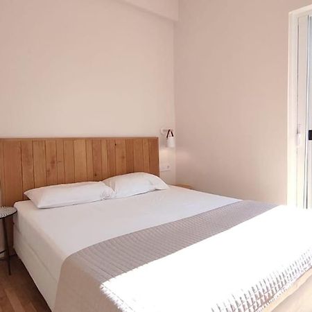 Harmony Suite In The Center Of Kalamata Dış mekan fotoğraf